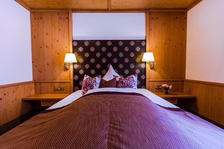 Bedroom 2, Hotel Kandler, Erding