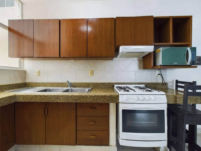 Interior 5, Stylish 2BR Retreat With Private Patio, Cozumel