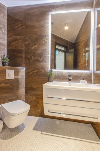 Others 2, Luxury at Villa Cama - Your Dream Vacation Rental!, Posedarje