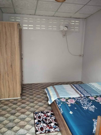 Room 2, Economy Double Room With fan Only and External Bathroom Facilities, Muang Rayong