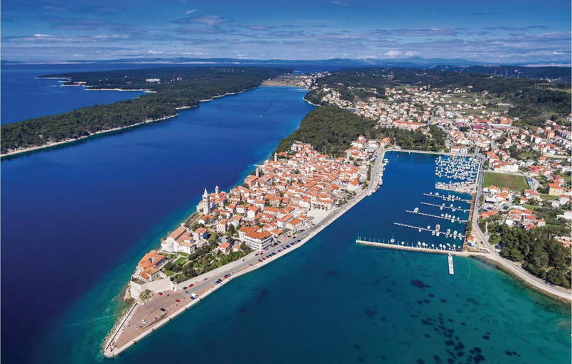 Others 5, 1 Bedroom Stunning Apartment In Barbat Na Rabu, Lopar/Supetarska Draga