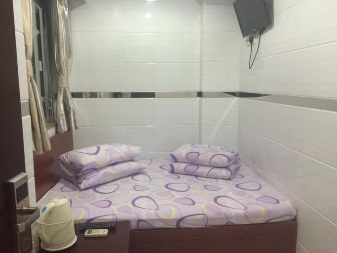Bathroom 5, Sun Hua Hotel, Kowloon