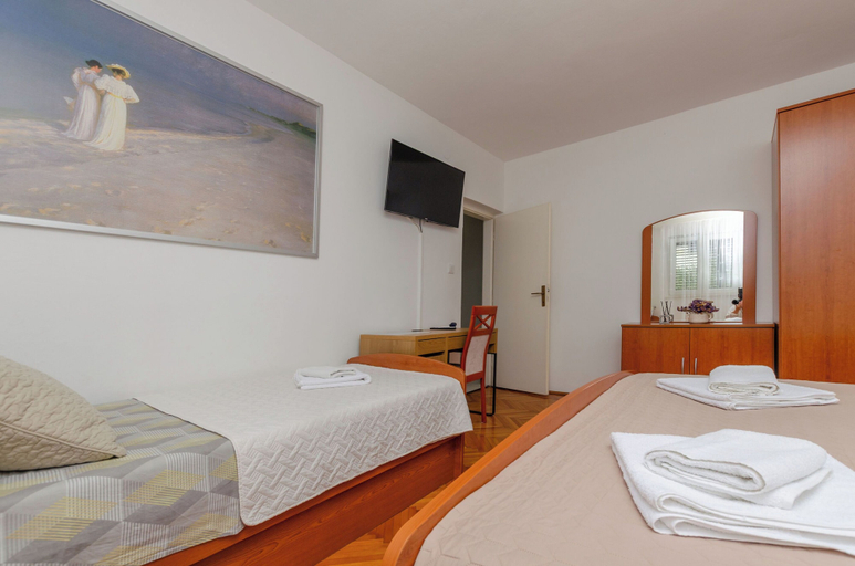 Bedroom 2, Apartments Big, Vodice