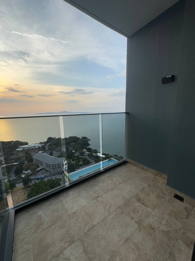 Balcony 3, Sea View Beauty At Beach Front Location, Pattaya
