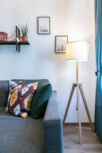 Living area 5, 6 min Walk to Metro - 3 Stops to City Center, Wien