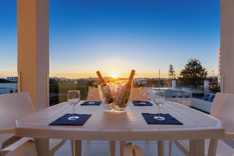 Others 5, Correeira Luxury Residence T2 D - Albufeira, Pools, Wifi, Bbq, Beach, Albufeira