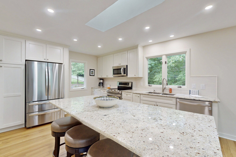 Private kitchen 4, Spacious Waterfront Escape With Screened Porch, Water Slide, Kayaks & Games, Spotsylvania