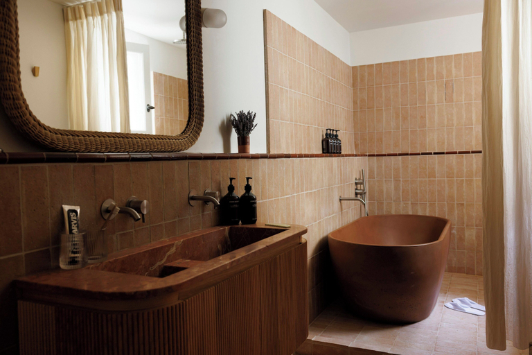 Bathroom 5, Capelongue, a Beaumier Hotel, Vaucluse