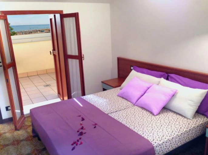 Room 2, Elegant two Story Apartment Near the Beach, Venezia