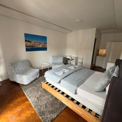 Room 2, Obrigado Lisboa, Lisbon