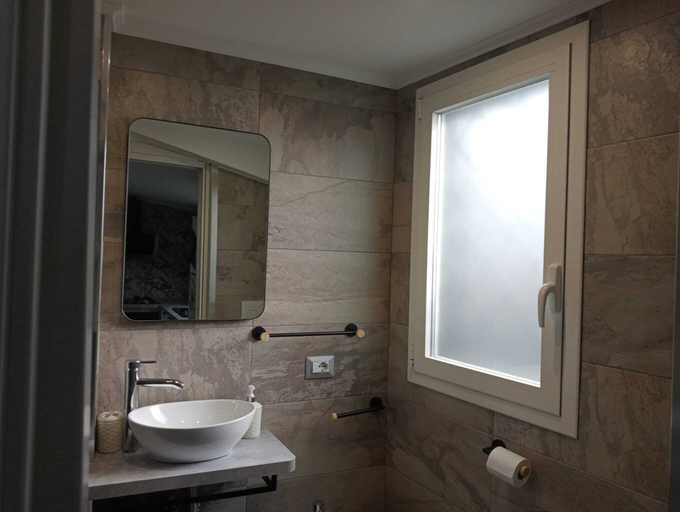 Bathroom 2, Blu Etna Casa Vacanze, Catania