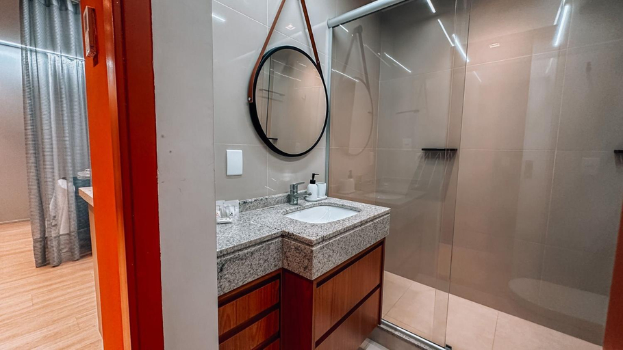 Bathroom 3, Blend SmartStyle by Marzani Host, Goiania