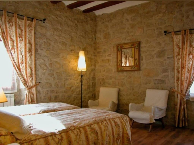 Room 4, La Casa de las Monjas, Navarra