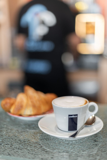Food & Drinks 4, Stylish Residence Le Fontane Num2506, Cagliari