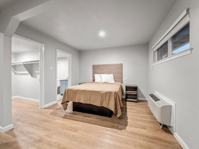 Bedroom 3, 1902 Studios, Dallas