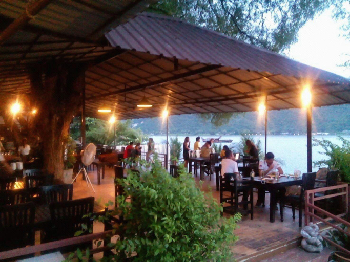 Food & Drinks 4, Palette Monsane River Kwai Resort, Tha Muang