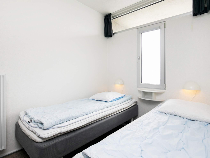 Bedroom 2, 4 person holiday park home in Blokhus, Jammerbugt
