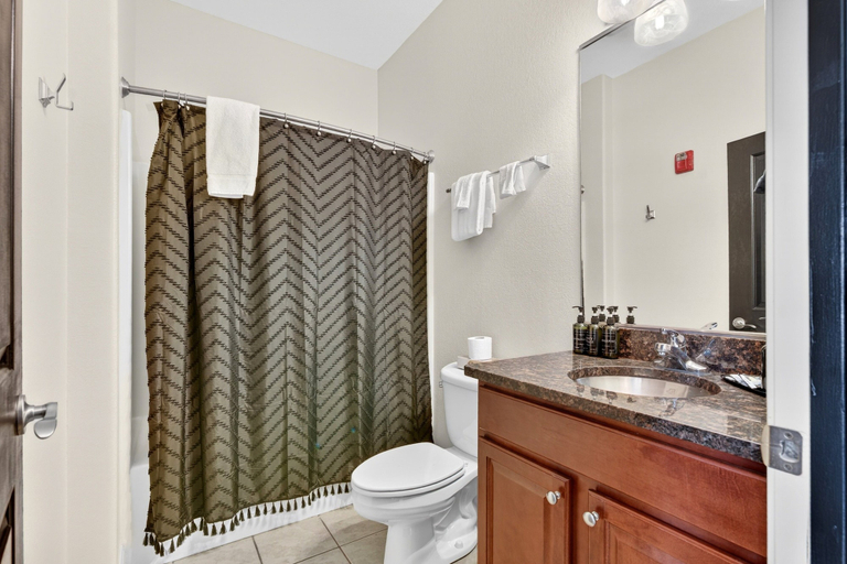 Bathroom 5, Venus 145 2 Bedroom Condo, Sevier