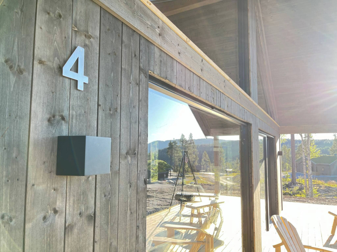 Outdoor dining 2, Luxury Holiday Home, Skiing, Sauna, Remote Office, Nes