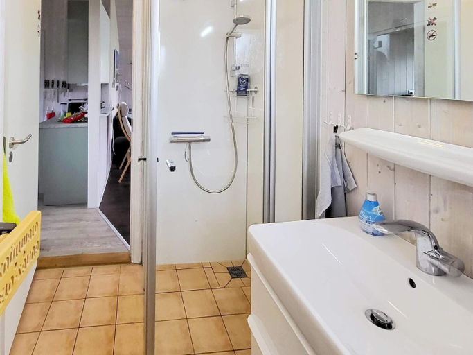 Bathroom 3, 4 star holiday home in Groemitz, Ostholstein
