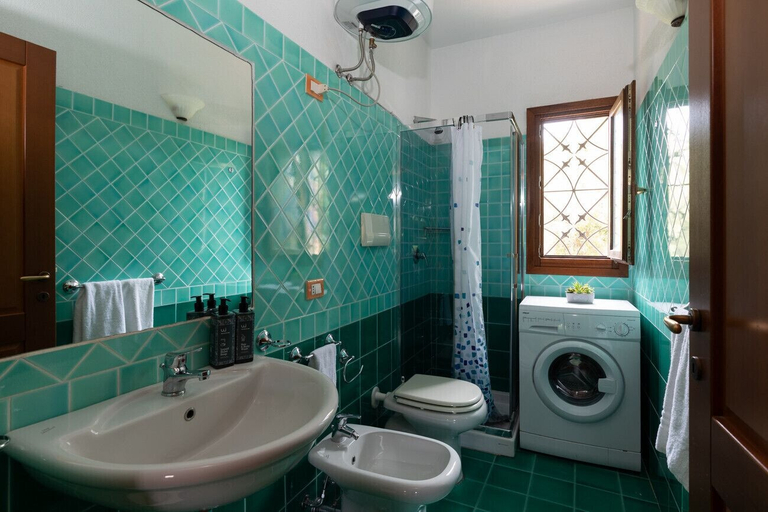 Room 3, Casa del Leccio F4 1 by Wonderful Italy, Nuoro