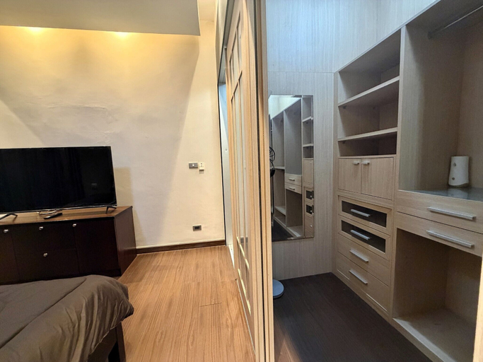 Room amenity, Spacious 1-bedroom Condo With Large Balcony at Baan Suan Lalana, Pattaya