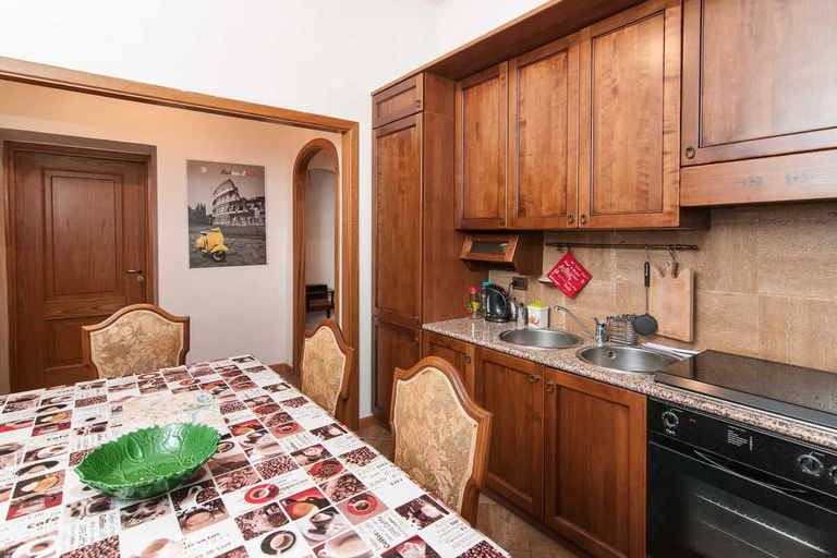 Others 5, Termini Colosseum apartment, Rome