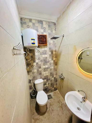 Bathroom 3, La Vista, Al-Ahram