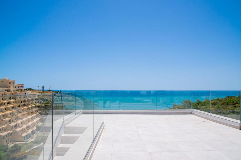 Others 3, Villa Centeanes · Luxury villa,enviable position s, Lagoa