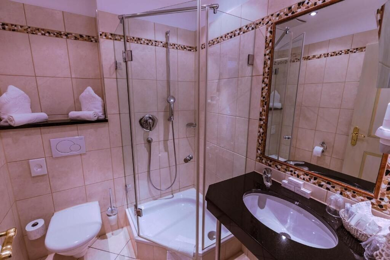 Bathroom 5, Hotel Kandler, Erding
