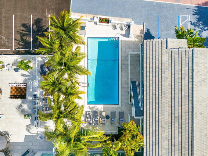 Pool 5, The Botanica - Forest, Broward