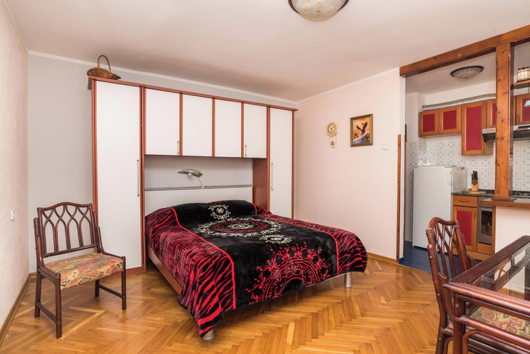 Room 5, Cozy Holiday Studio in Umag, Umag