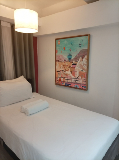 Others 4, L1 Twin Bed Staycation in Bonifacio Global City, Taguig