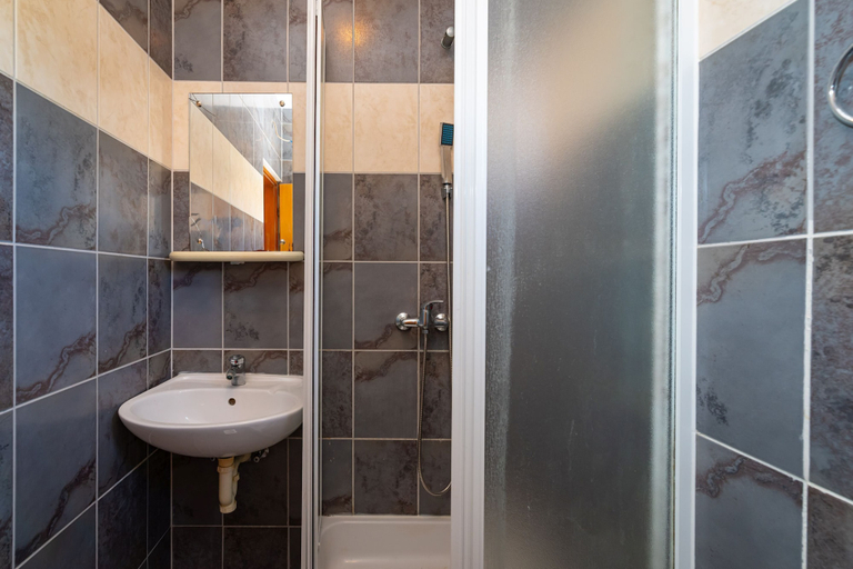 Bathroom 5, Bonvie Apartments in Center 12 B6, Novalja