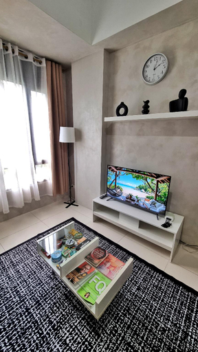 Others 3, JamYnn One Bedroom Suite across T3 - Pool view, Pasay City