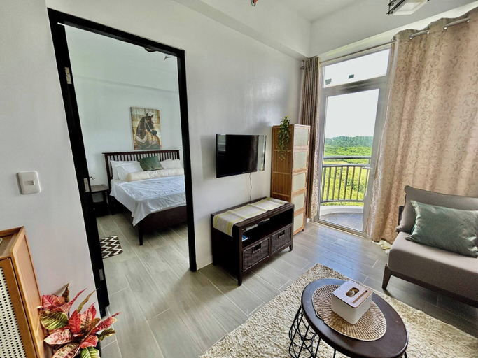 Room 4, Serene 1-Bedroom Apartment in Boracay with Pool Access, Malay