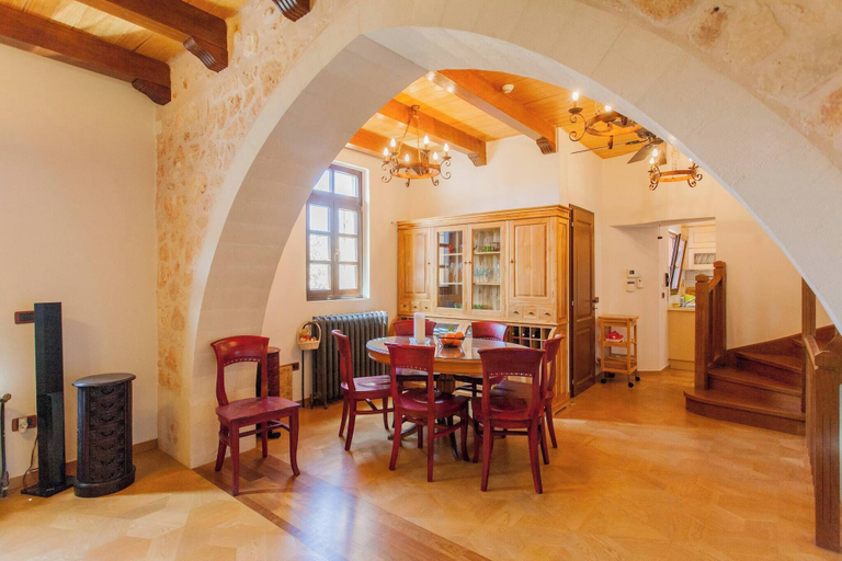 Dining room 3, Luxurious Venetian 3 Floor House in the old Port, Crete