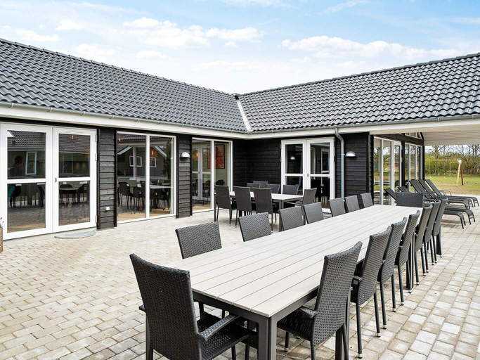 Food & Drinks 5, 5 star holiday home in Grenaa, Norddjurs