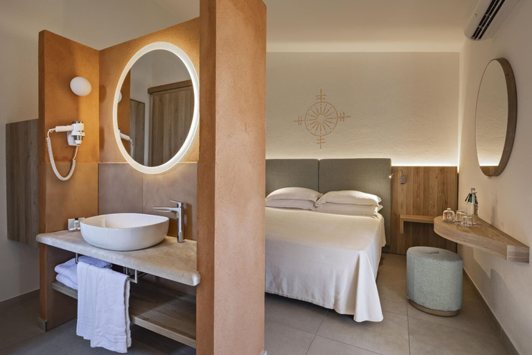 Bathroom 4, Sant'Elmo Beach Hotel, Cagliari