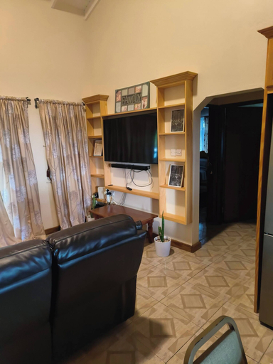 Living area 2, Sea View Guest House Apt