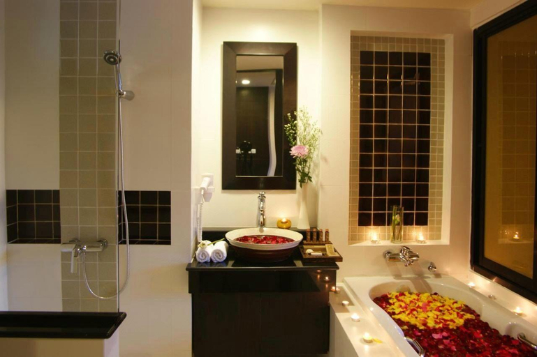 Bathroom 4, Yodia Heritage Hotel, Muang Phitsanulok