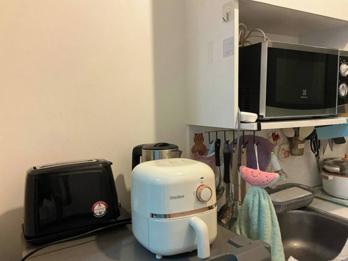 Private kitchen 4, Cozy 1-Bedroom Apartment in BangSue, Bangkok, Bang Su