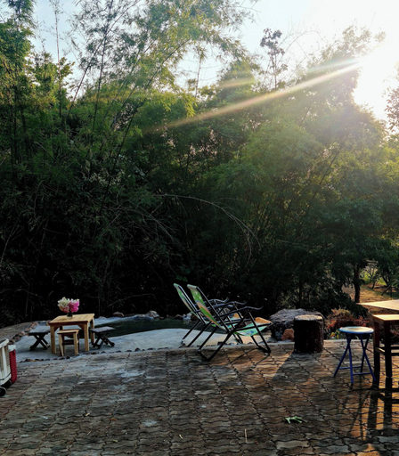 Terrace/patio 4, Mountain Front Hut For 2 Rare Birds, Bikes, Nature, Kaeng Krachan