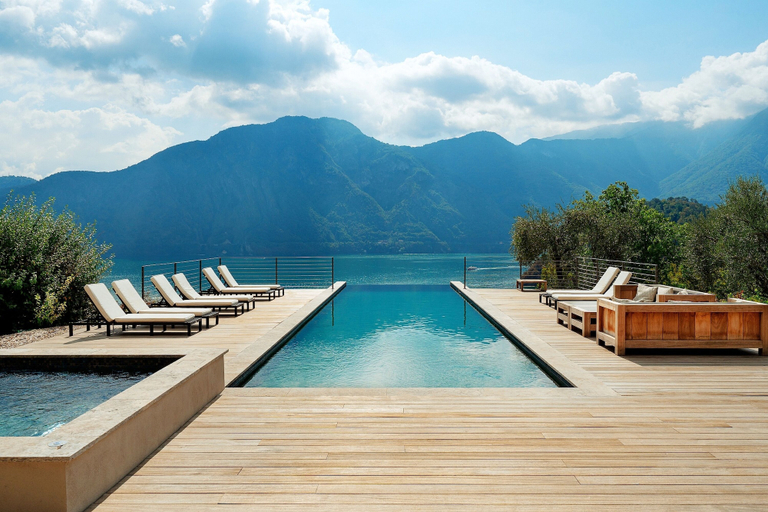 Pool 2, Carefree Retreat With Panoramic Views of Lake Como, Como