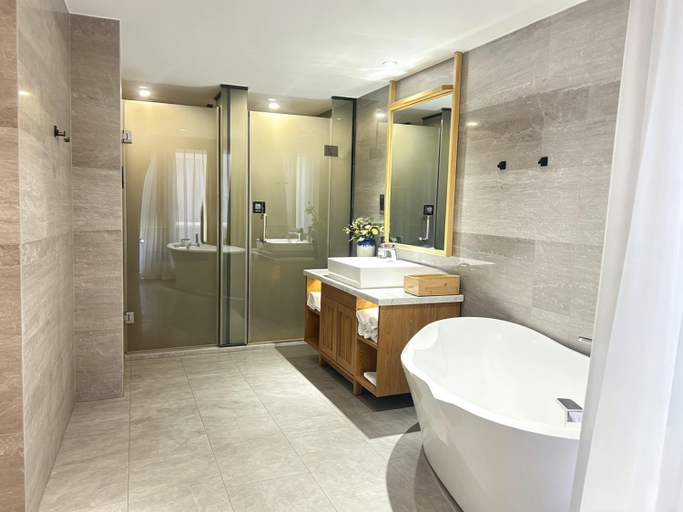 Bathroom 2, Xiangxi Love Yangyun Hotel, Zhangjiajie
