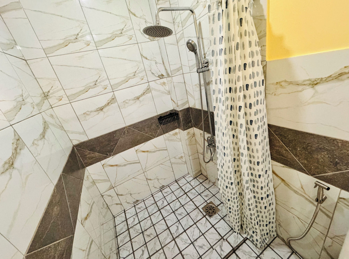 Bathroom 3, Room-your Comfort is our Commitment, Santa Fe