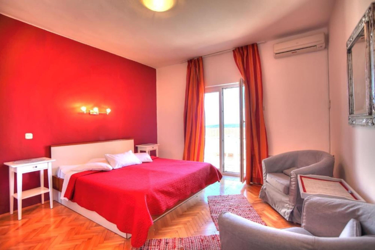 Room 5, Room-plava Laguna Bed and Breakfast, Jelsa
