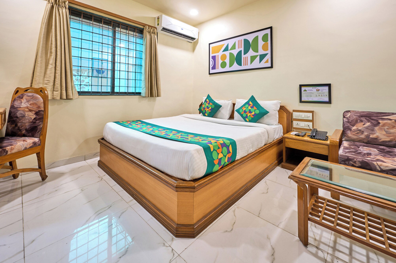 Bedroom 5, Treebo Vice President, Ahmadabad
