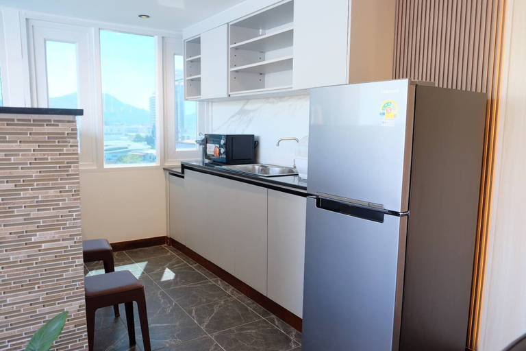 Private kitchen, Private Jacuzzi Pool Suite Near Walking Street, Phuket Island