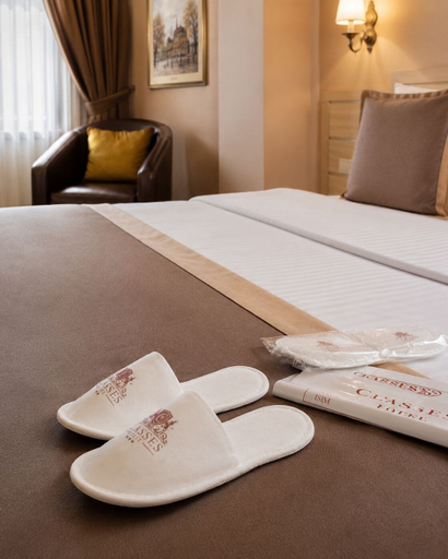 Bedroom 4, Classes Hotel, Tuzla